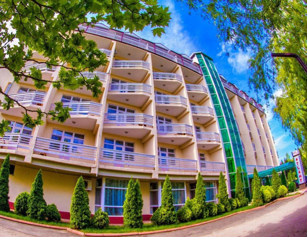 Atlant Hotel ナブラン エクステリア 写真